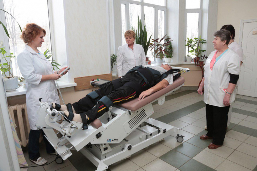 Медоборудование для восстановления после инсультов на более чем 15 млн рублей поступило в больницу Подольска