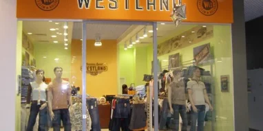 Магазин джинсовой одежды WESTLAND на Большой Серпуховской улице 